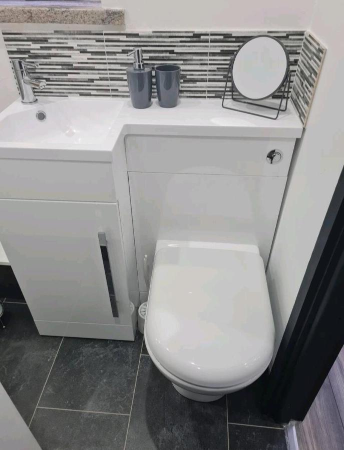 Charming 1-Bed Apartment In Peebles Zewnętrze zdjęcie